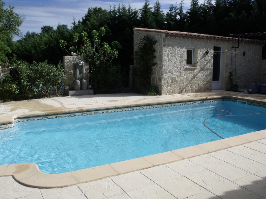 Villa Le bonheur au soleil Saint-Maximin Exterior foto